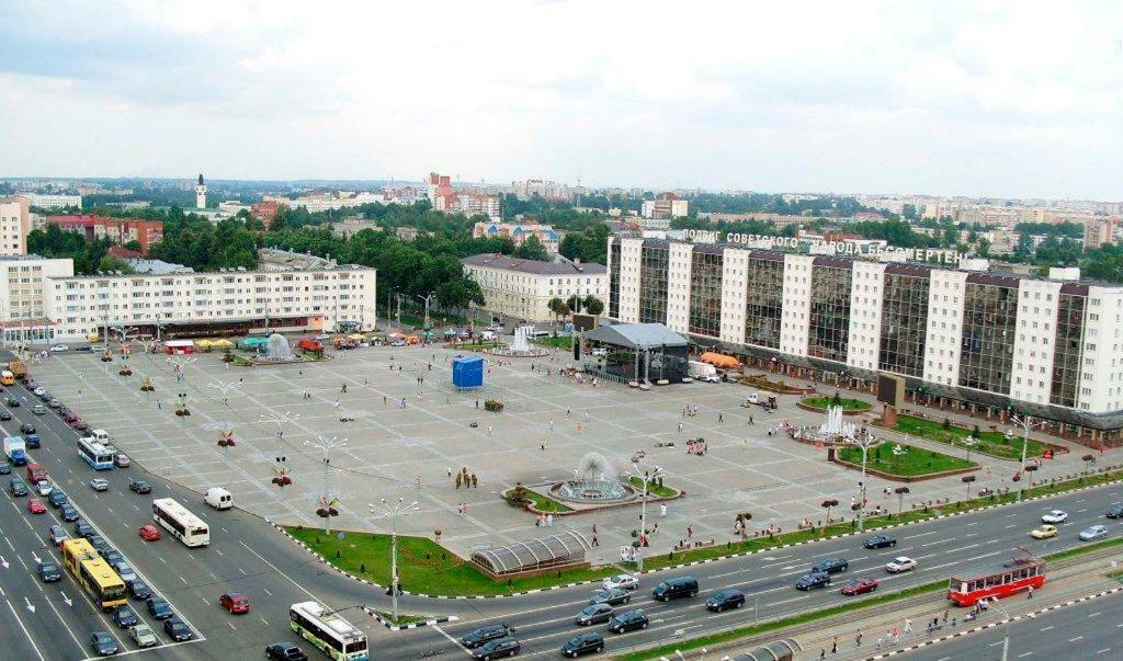 Apartments On Ploschad Pobedi Moskovsky Prospekt 8 ヴィーツェプスク エクステリア 写真