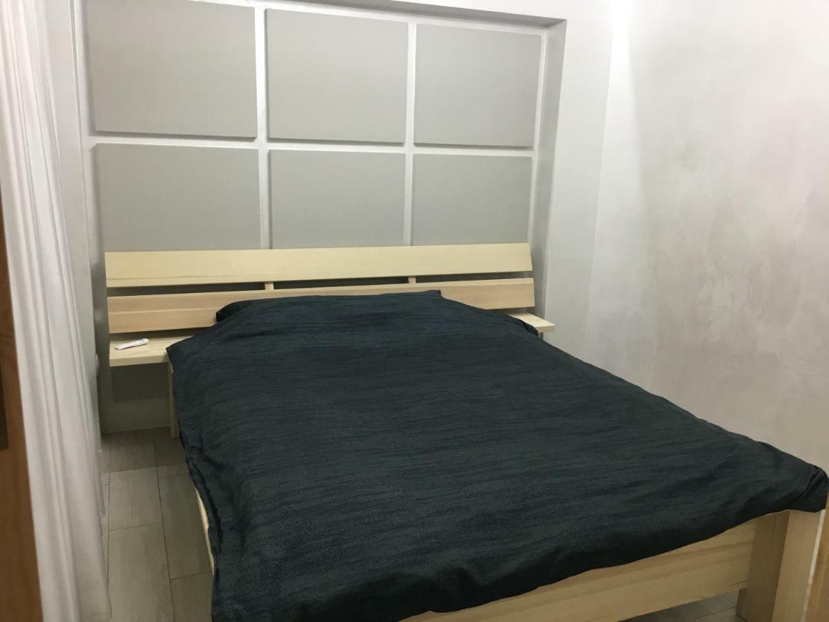 Apartments On Ploschad Pobedi Moskovsky Prospekt 8 ヴィーツェプスク エクステリア 写真